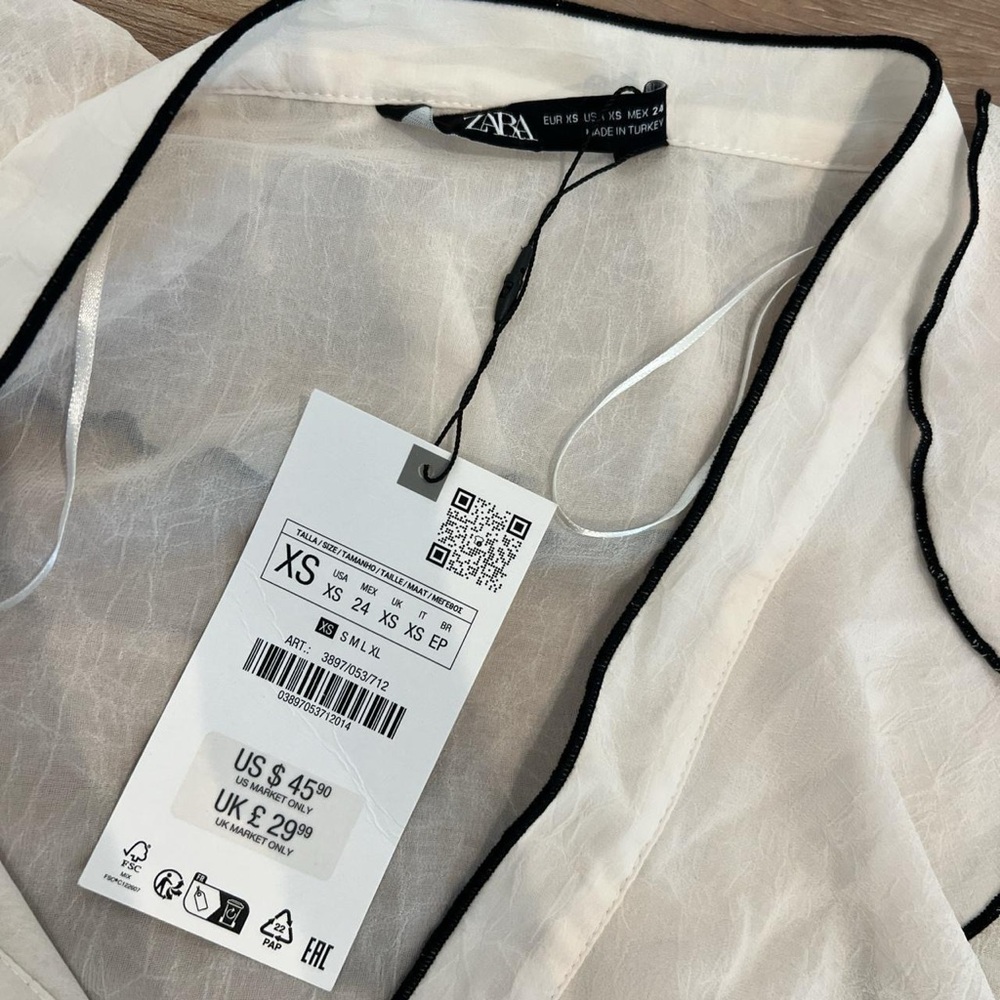 Zara Cream Ruffled Blouse - Picture 3 of 3